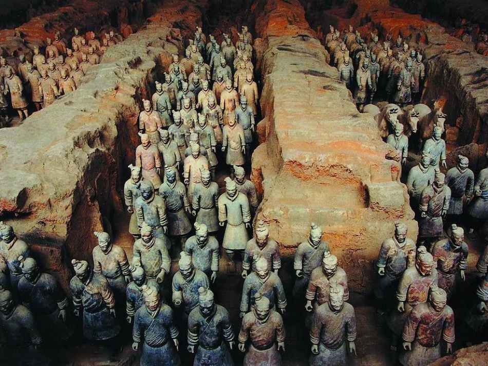 《秦兵马俑》PPT课件[鄂教版四年级语文下册]_第2页