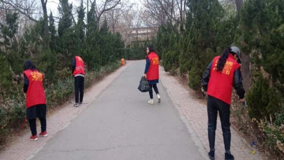 《爱心的传递者》PPT精品课件[三年级道德与法治下册]_第2页